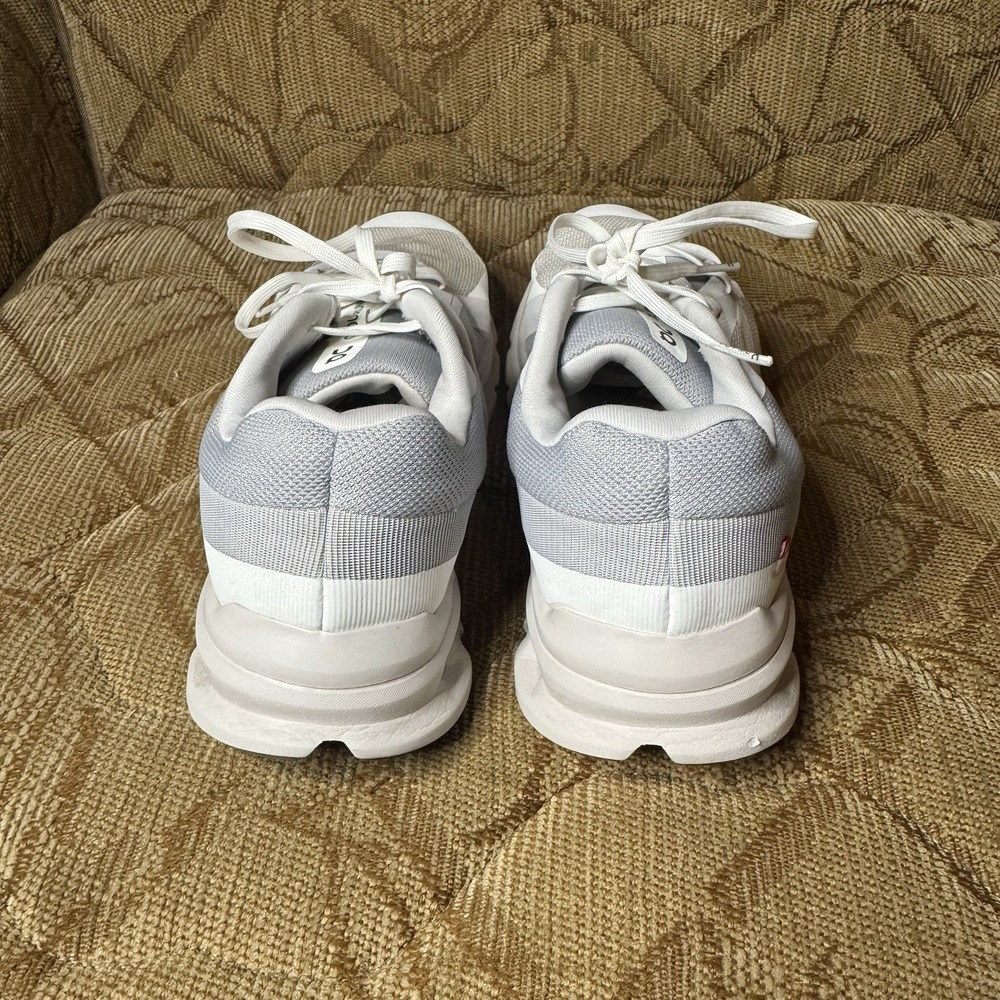 On Cloud Swiss Engineering Cloudrunner 56.99008 W… - image 6